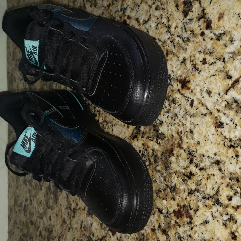 Black and teal Airforce 1 Air force ones size 6 youth